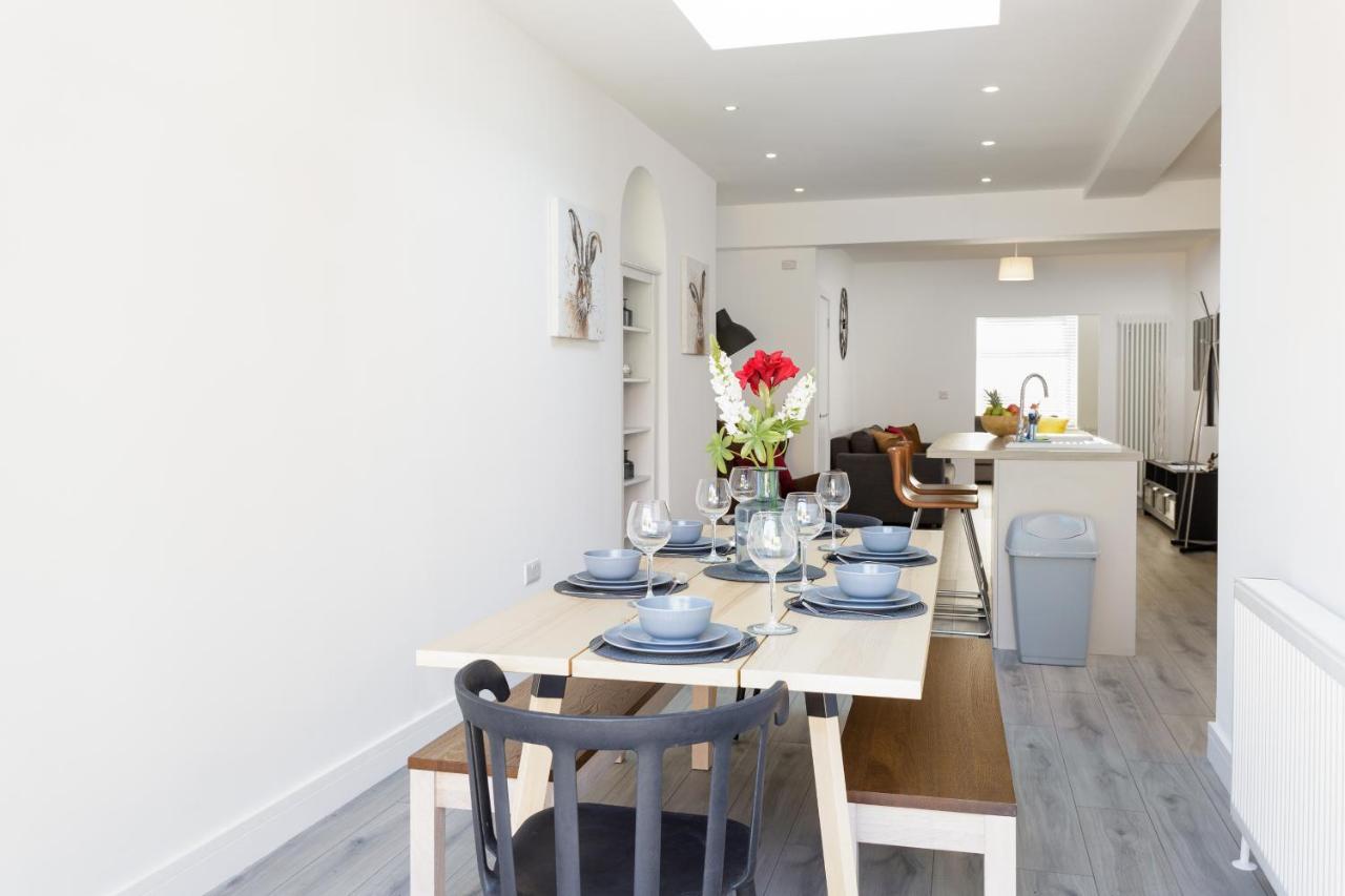 Harold House - Modern Open Plan 4 Bedroom, 3 Bathroom House In Central Southsea, 朴次茅斯 外观 照片