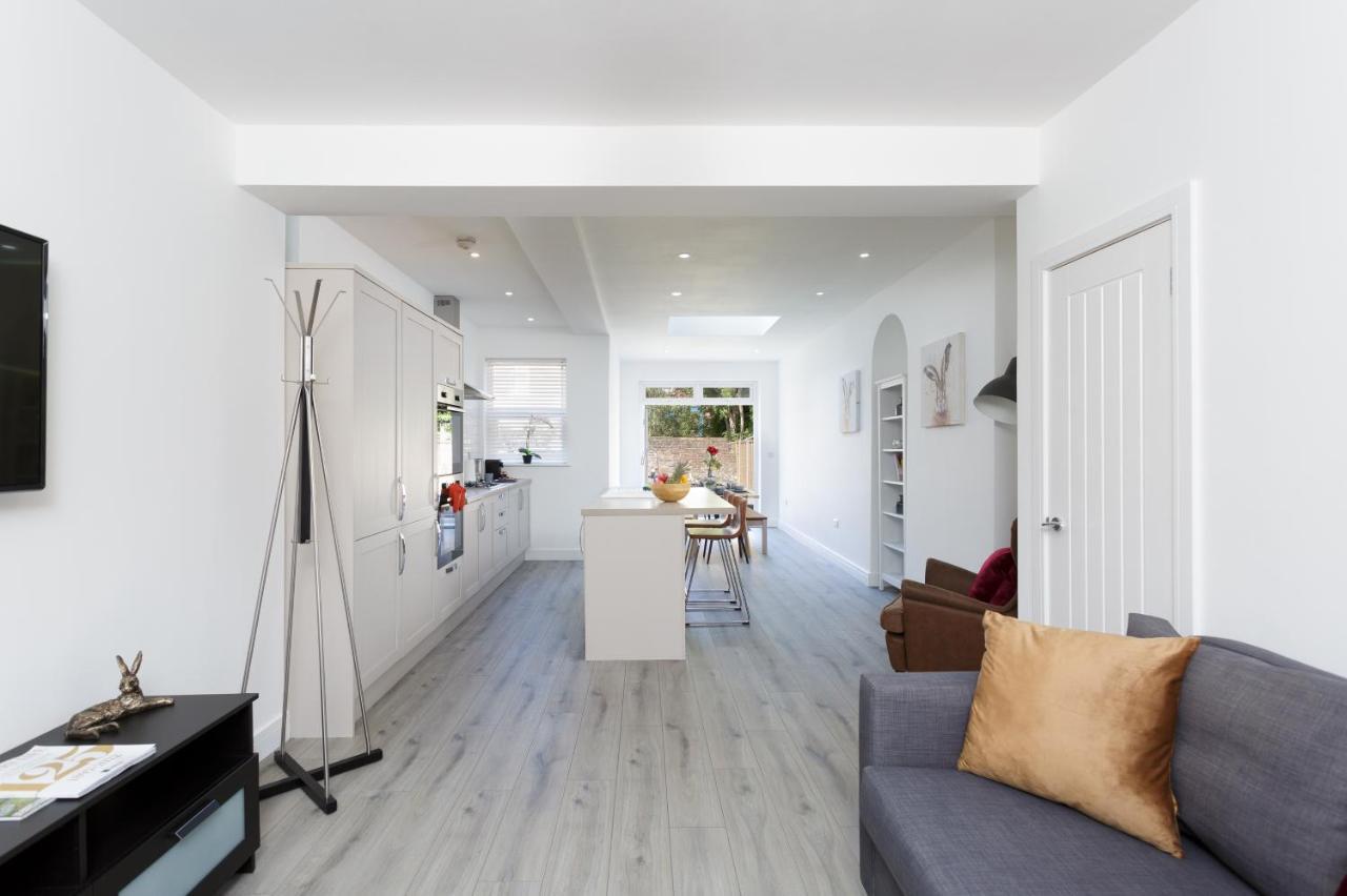 Harold House - Modern Open Plan 4 Bedroom, 3 Bathroom House In Central Southsea, 朴次茅斯 外观 照片