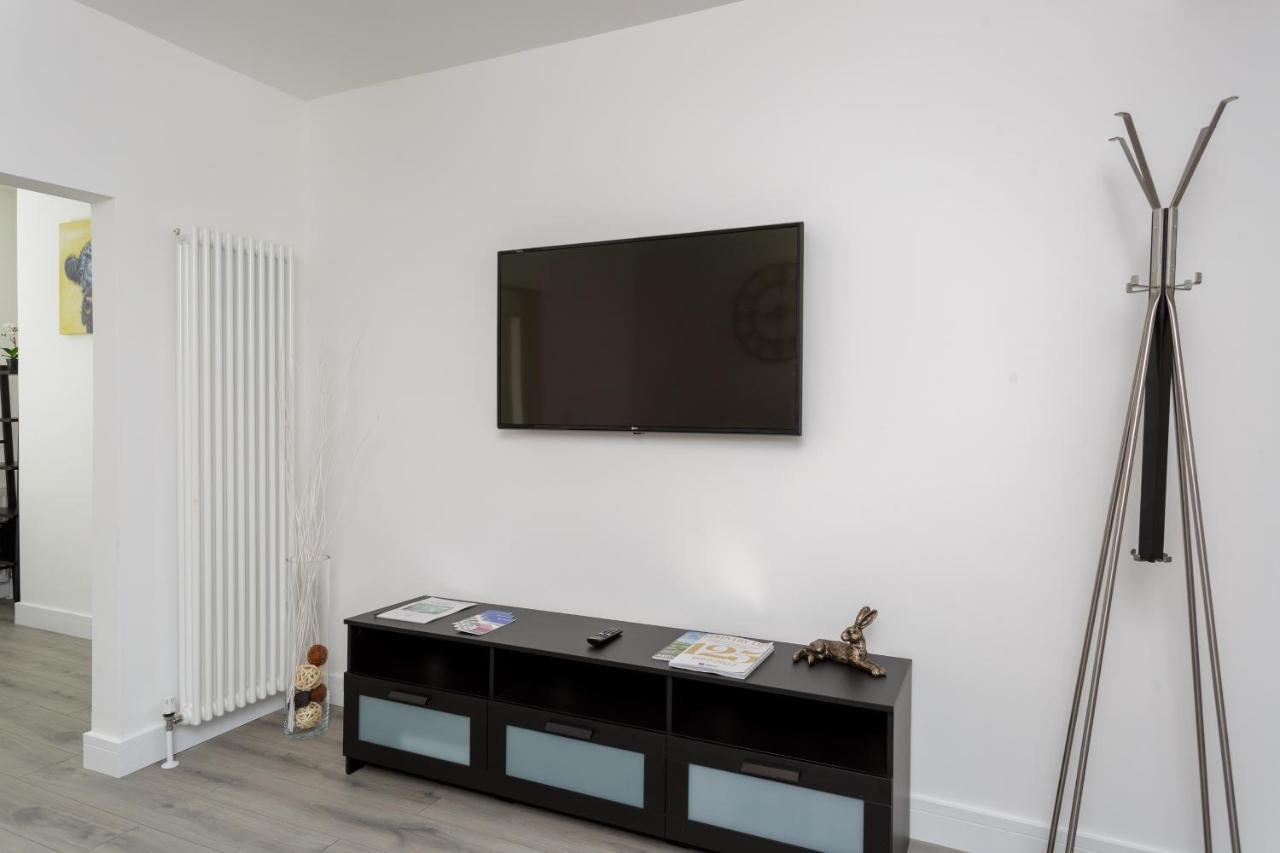 Harold House - Modern Open Plan 4 Bedroom, 3 Bathroom House In Central Southsea, 朴次茅斯 外观 照片