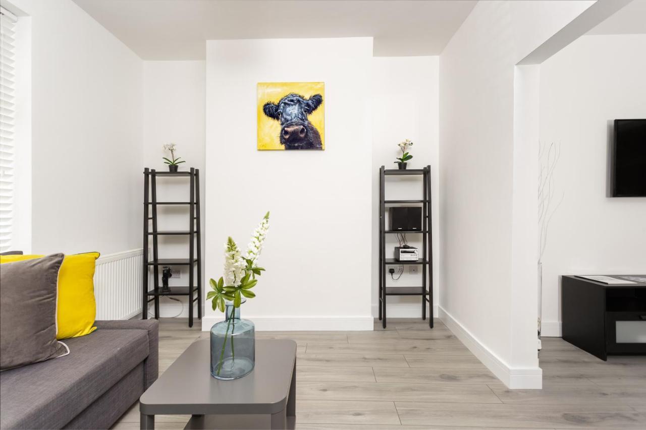 Harold House - Modern Open Plan 4 Bedroom, 3 Bathroom House In Central Southsea, 朴次茅斯 外观 照片