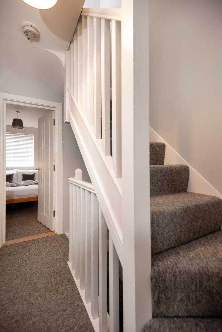 Harold House - Modern Open Plan 4 Bedroom, 3 Bathroom House In Central Southsea, 朴次茅斯 外观 照片